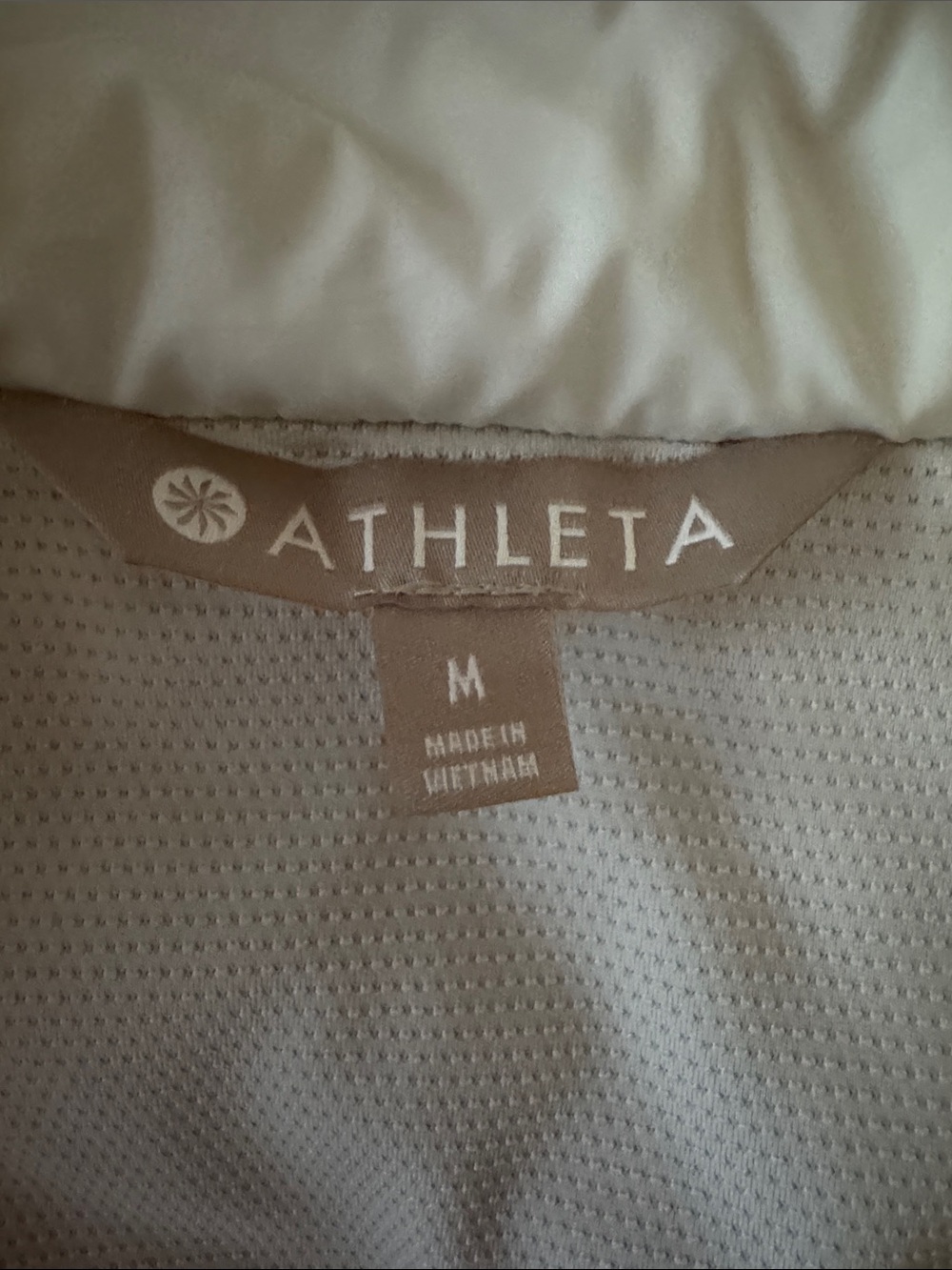 Athleta Rock Ridge PrimaLoft® Chevron Vest Fog Gray Medium - Picture 8 of 10